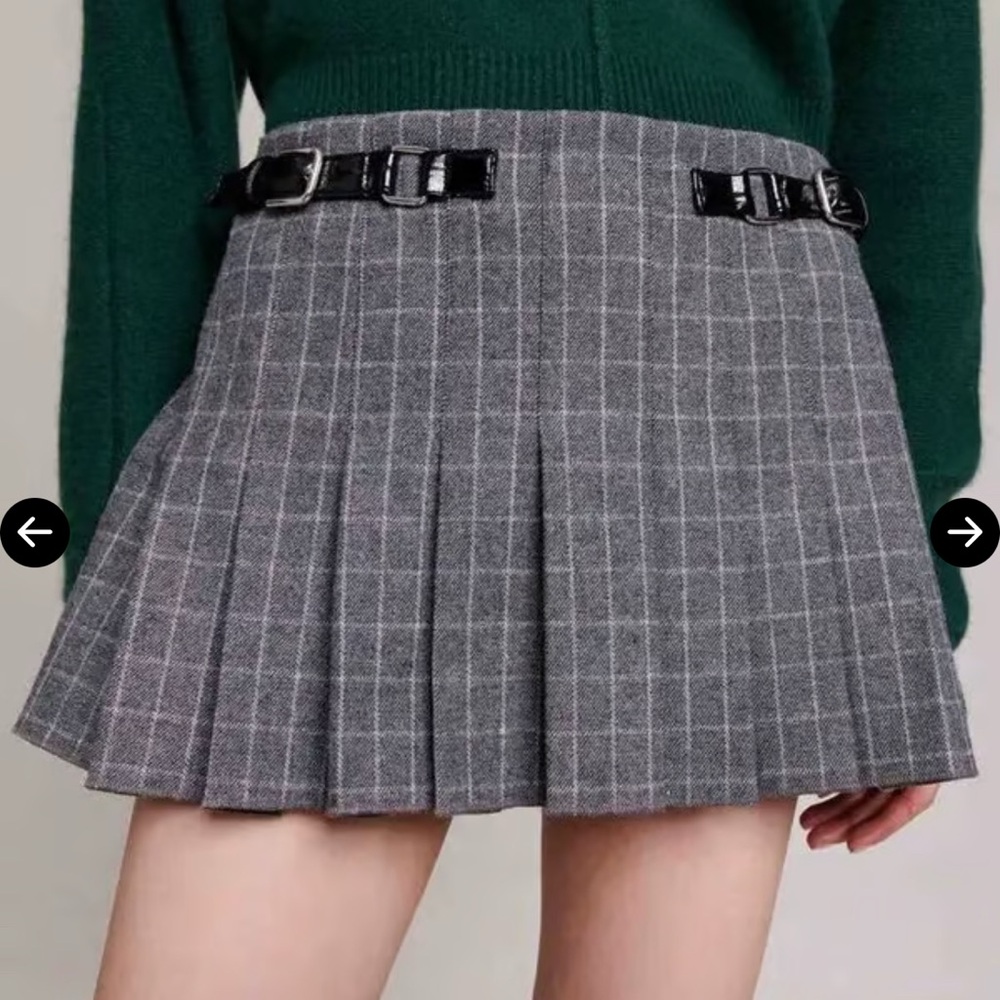 MAJE Short Pleated Skirt